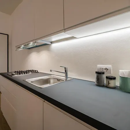 דירה P&p Station